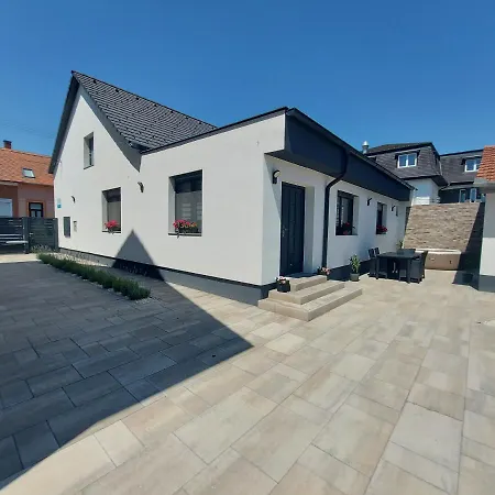 Ponte Nero Apartman Sárvár
