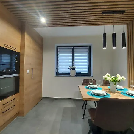 Ponte Nero Apartman Appartement